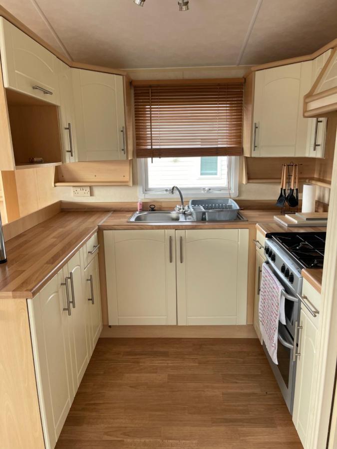Beautiful 2-Bed Static Caravan Ньютон Стюарт Экстерьер фото