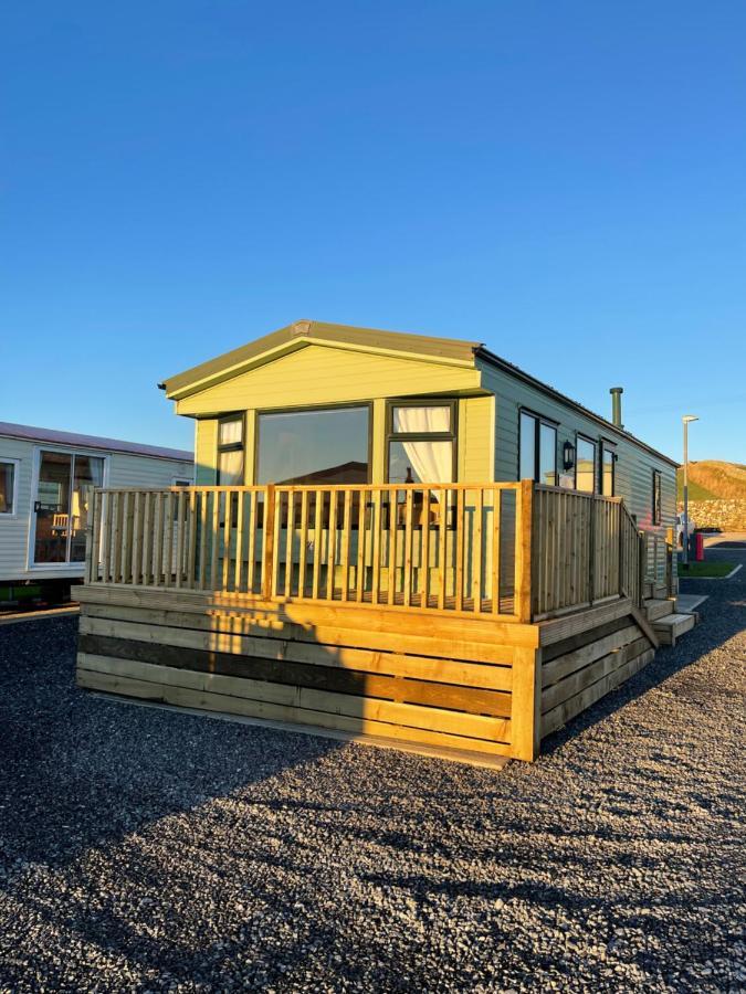 Beautiful 2-Bed Static Caravan Ньютон Стюарт Экстерьер фото