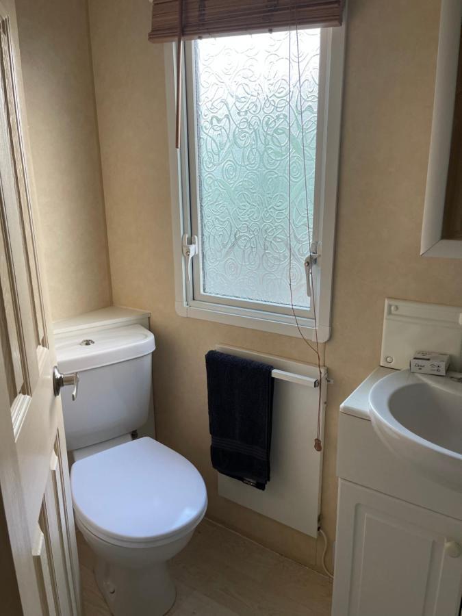 Beautiful 2-Bed Static Caravan Ньютон Стюарт Экстерьер фото