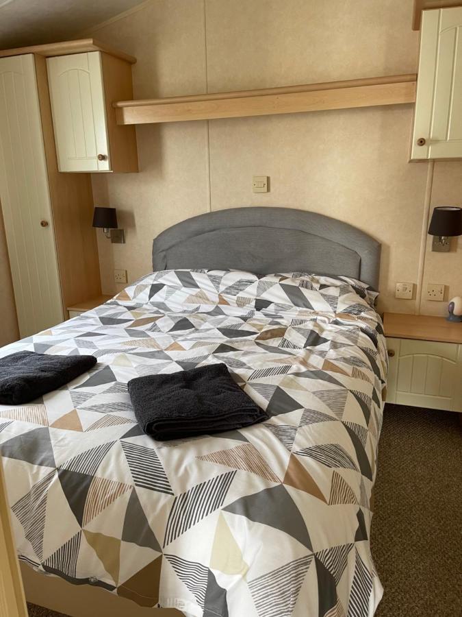 Beautiful 2-Bed Static Caravan Ньютон Стюарт Экстерьер фото